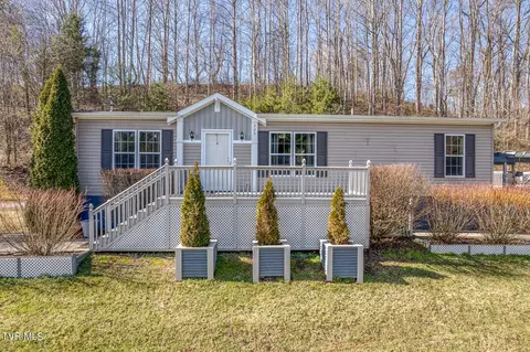 325 Anderson Road Johnson City Tn 37601, Johnson City, TN 37601