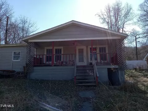 18394 Gov George C Peery Highway Pounding Mill Va 24637, Pounding Mill, VA 24637