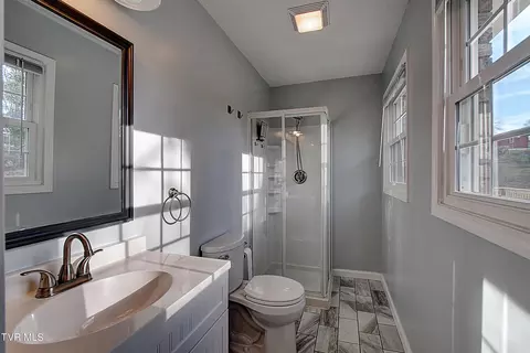 Bath - 287 Clearview Street Gray Tn 37615, Gray, TN 37615 photo 1 of 2