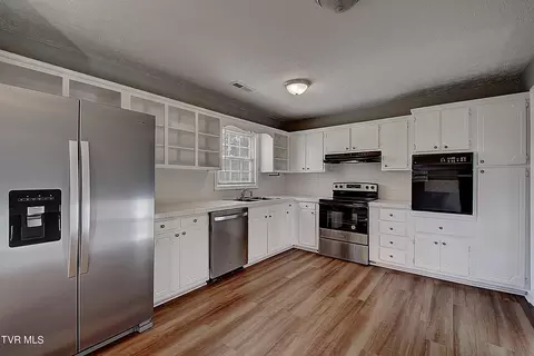 Kitchen - 287 Clearview Street Gray Tn 37615, Gray, TN 37615 photo 1 of 3