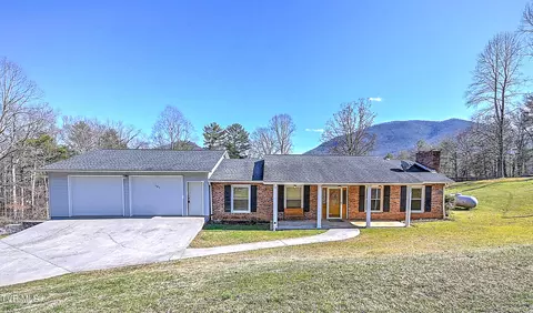 161 Mountain View Circle Hampton Tn 37658, Hampton, TN 37658