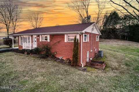 Exterior - 450 N Mohawk Rd Mohawk Tn 37810, Mohawk, TN 37810 photo 6 of 16