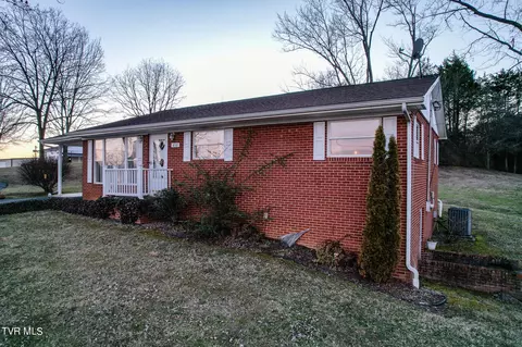 Exterior - 450 N Mohawk Rd Mohawk Tn 37810, Mohawk, TN 37810 photo 7 of 16
