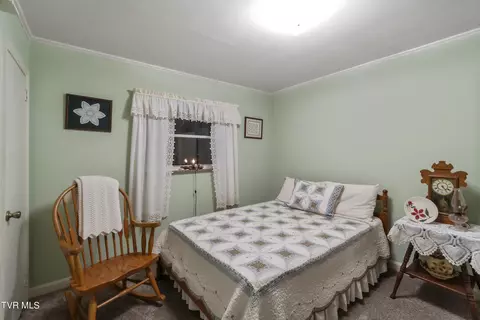 Bedroom - 450 N Mohawk Rd Mohawk Tn 37810, Mohawk, TN 37810 photo 2 of 5