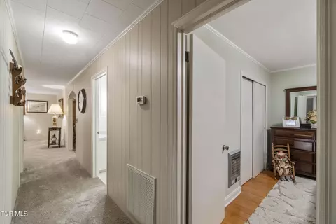 Entry Way - 450 N Mohawk Rd Mohawk Tn 37810, Mohawk, TN 37810 photo 1 of 1