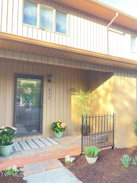 652 Fox Meadows Road 652 Elizabethton Tn 37643, Elizabethton, TN 37643