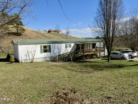 1545 Chimney Top Loop Fall Branch Tn 37656, Fall Branch, TN 37656