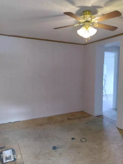 Other - 1545 Chimney Top Loop Fall Branch Tn 37656, Fall Branch, TN 37656 photo 5 of 11