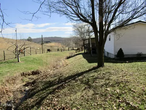 Exterior - 1545 Chimney Top Loop Fall Branch Tn 37656, Fall Branch, TN 37656 photo 14 of 17