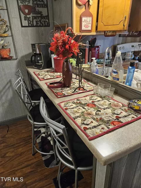 Dining - 8847 Boggs Hill Road Wise Va 24293, Wise, VA 24293 photo 2 of 2