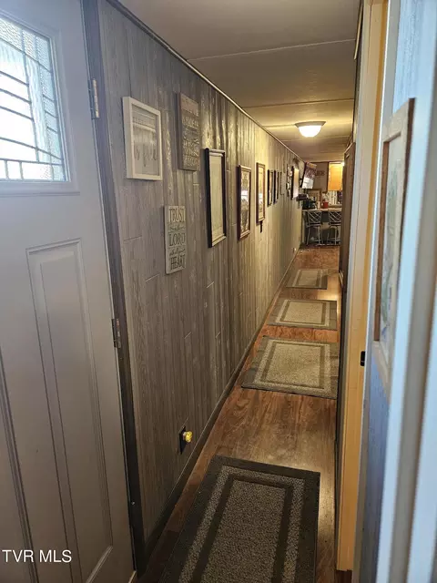 Entry Way - 8847 Boggs Hill Road Wise Va 24293, Wise, VA 24293 photo 3 of 4