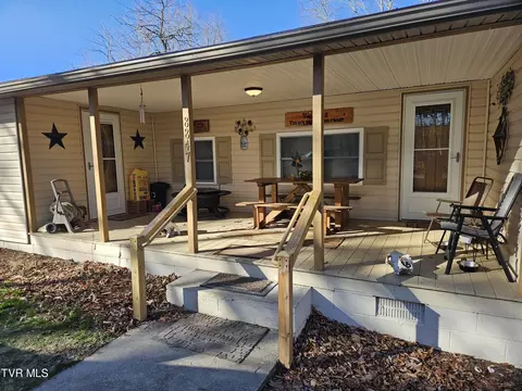 Exterior - 8847 Boggs Hill Road Wise Va 24293, Wise, VA 24293 photo 9 of 9