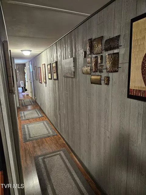Entry Way - 8847 Boggs Hill Road Wise Va 24293, Wise, VA 24293 photo 4 of 4