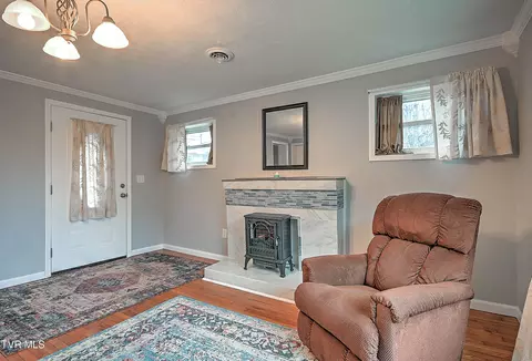 Living - 748 NE Hurricane Road Wise Va 24293, Wise, VA 24293 photo 1 of 2