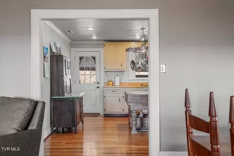 Kitchen - 200 Old Knobs Road Bristol Tn 37620, Bristol, TN 37620 photo 6 of 6