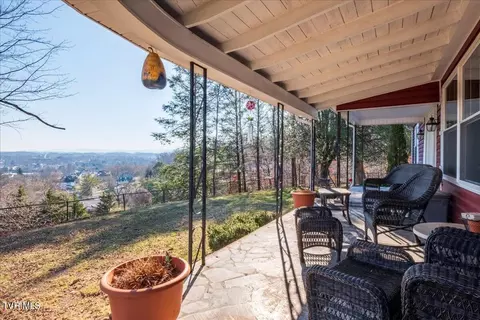 Exterior - 200 Old Knobs Road Bristol Tn 37620, Bristol, TN 37620 photo 13 of 15
