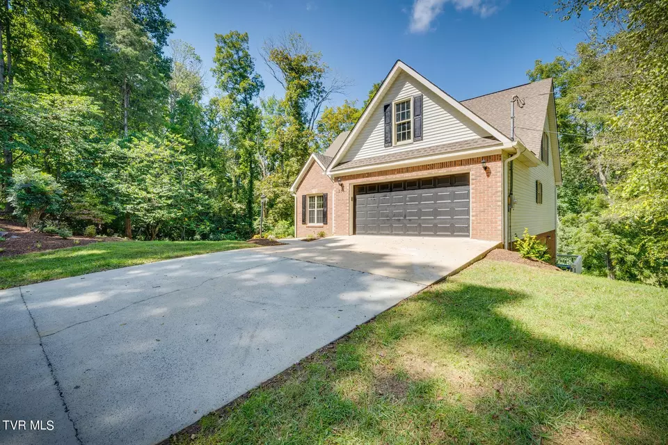 518 Mitchell Road Kingsport Tn 37663, Kingsport, TN 37663 48 Photos