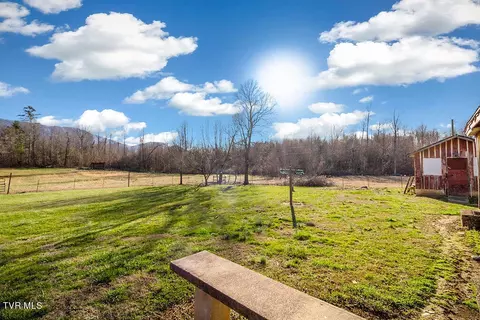 Exterior - 1445 Bishop Loop Greeneville Tn 37743, Greeneville, TN 37743 photo 6 of 10