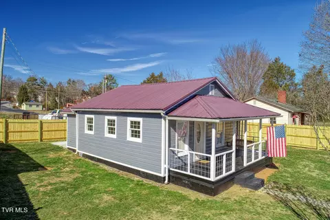 107 Hendricks Street Surgoinsville Tn 37873, Surgoinsville, TN 37873