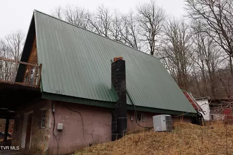 Exterior - 6732 Union Hall Road Norton Va 24273, Norton, VA 24273 photo 4 of 5