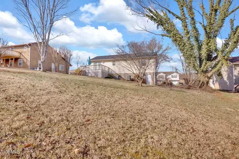 282 Ridgeview Drive Gray Tn 37615, Gray, TN 37615 photo 4