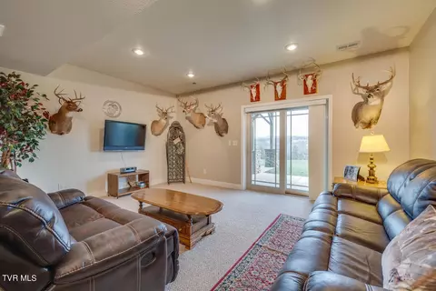 Living - 147 Garland Road Limestone Tn 37681, Limestone, TN 37681 photo 6 of 7