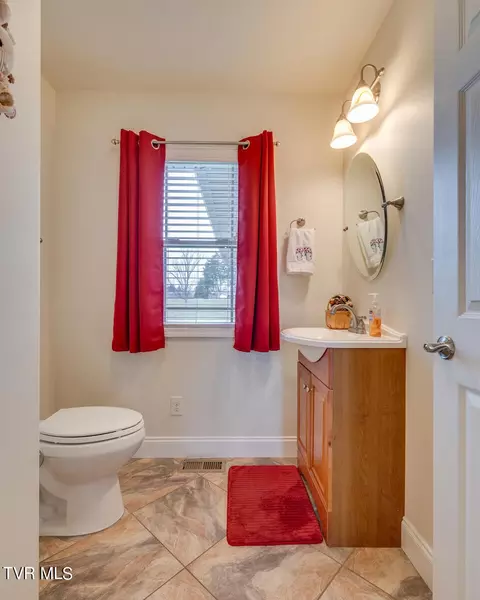 Bath - 147 Garland Road Limestone Tn 37681, Limestone, TN 37681 photo 1 of 6