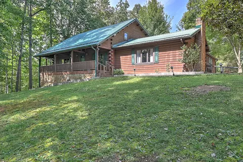 708 Cross Community Road Blountville Tn 37617, Blountville, TN 37617