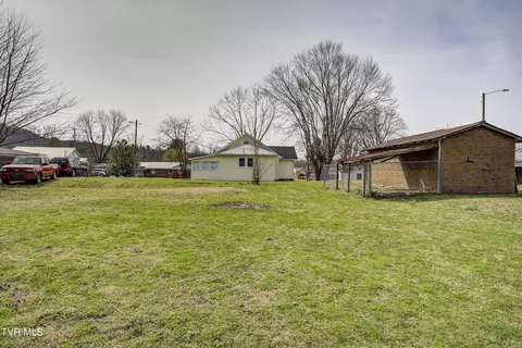 Exterior - 112 Lewis Lane Lane Erwin Tn 37650, Erwin, TN 37650 photo 10 of 12
