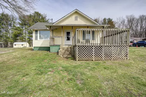 Exterior - 112 Lewis Lane Lane Erwin Tn 37650, Erwin, TN 37650 photo 4 of 12
