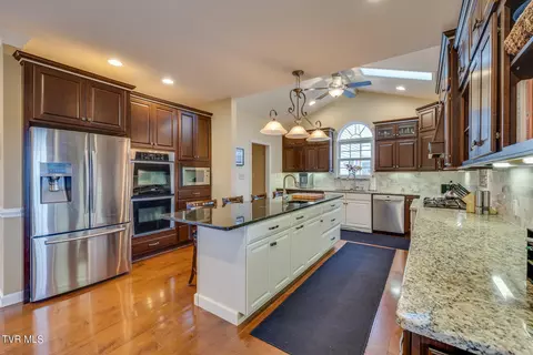 Kitchen - 15125 Rouse Road Glade Spring Va 24340, Glade Spring, VA 24340 photo 2 of 7
