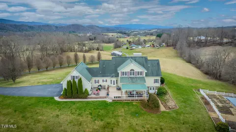 View/Area - 15125 Rouse Road Glade Spring Va 24340, Glade Spring, VA 24340 photo 3 of 17