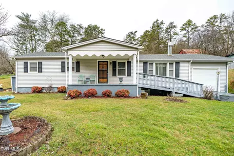 Exterior - 8005 Cunningham Road Bristol Va 24202, Bristol, VA 24202 photo 9 of 24