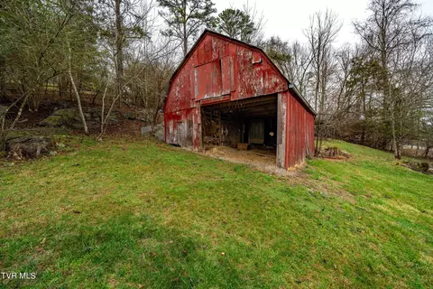 Exterior - 8005 Cunningham Road Bristol Va 24202, Bristol, VA 24202 photo 17 of 24