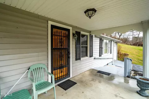 Exterior - 8005 Cunningham Road Bristol Va 24202, Bristol, VA 24202 photo 13 of 24