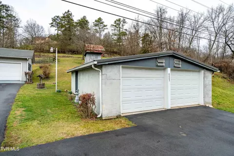 Exterior - 8005 Cunningham Road Bristol Va 24202, Bristol, VA 24202 photo 7 of 24