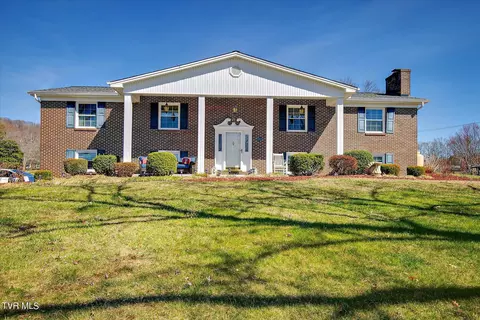 5525 Arapaho Drive Kingsport Tn 37664, Kingsport, TN 37664