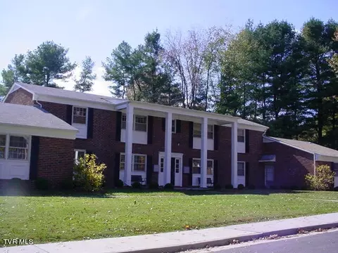 240 Jefferson Circle 2 Abingdon Va 24210, Abingdon, VA 24210