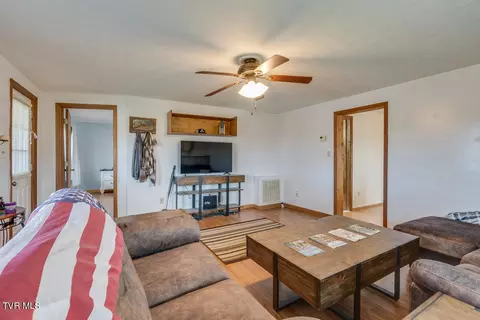 Living - 190 Short Road Limestone Tn 37681, Limestone, TN 37681 photo 3 of 3