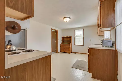 Kitchen - 190 Short Road Limestone Tn 37681, Limestone, TN 37681 photo 1 of 4