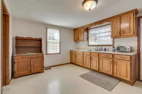 Kitchen - 190 Short Road Limestone Tn 37681, Limestone, TN 37681 photo 2 of 4