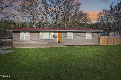 125 Mose Ledford Road Unicoi Tn 37692, Unicoi, TN 37692