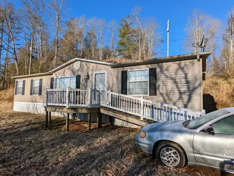 356 Wagon Trail Haysi Va 24256, Haysi, VA 24256