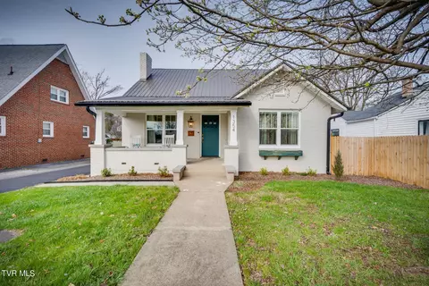 1354 E Center Street Kingsport Tn 37664, Kingsport, TN 37664