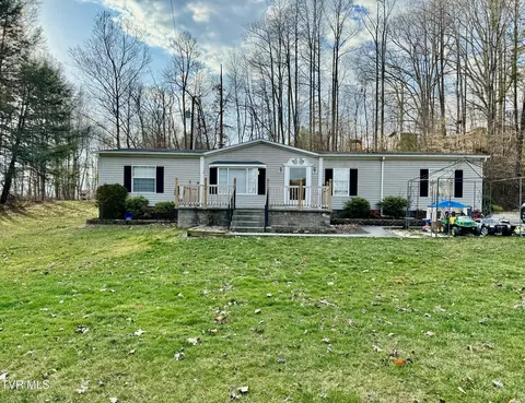 313 SE Cornerstone Avenue Coeburn Va 24230, Coeburn, VA 24230