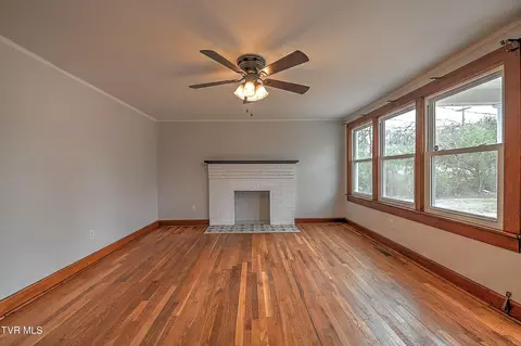 Living - 509 Randolph Street Bristol Va 24201, Bristol, VA 24201 photo 1 of 2