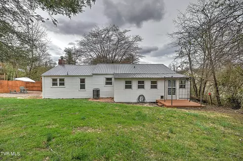 Exterior - 509 Randolph Street Bristol Va 24201, Bristol, VA 24201 photo 7 of 13