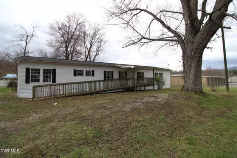 Exterior - 2712 4th Ave E Big Stone Gap Va 24219, Big Stone Gap, VA 24219 photo 9 of 10