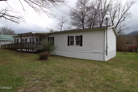 Exterior - 2712 4th Ave E Big Stone Gap Va 24219, Big Stone Gap, VA 24219 photo 10 of 10