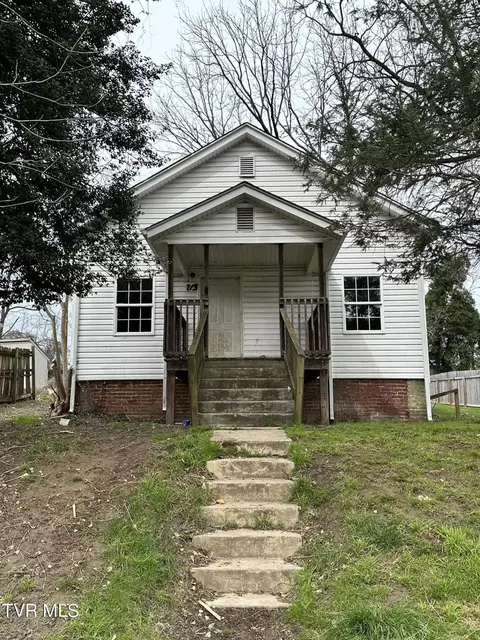 713 E Fairview Avenue Johnson City Tn 37601, Johnson City, TN 37601